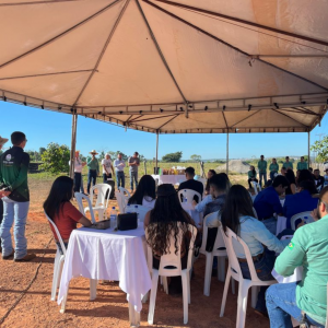 UFNT reúne produtores rurais e estudantes em evento técnico sobre pulverização agrícola