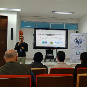 UFNT é destaque em evento internacional na Colômbia com debate sobre biologia e justiça social