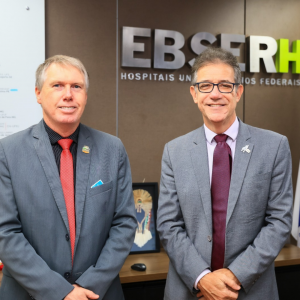UFNT discute fortalecimento do Hospital Universitário em reunião com presidente da Ebserh