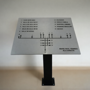 UFNT instala mapas de sinalização tátil no CCI e reforça compromisso com a inclusão