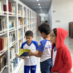 UFNT promove roda de leitura literária com estudantes da rede municipal