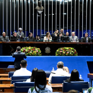 UFNT destaca parceria com Hospital Dom Orione durante sessão especial pelos 50 anos da instituição